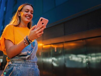 From Student to Digital Entrepreneur: Launching Your Online Business Post-Diploma